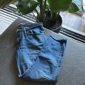 Levi's Classic Blue Denim Jeans